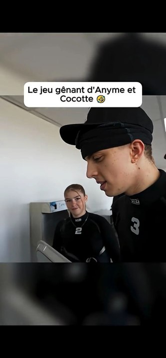 👀