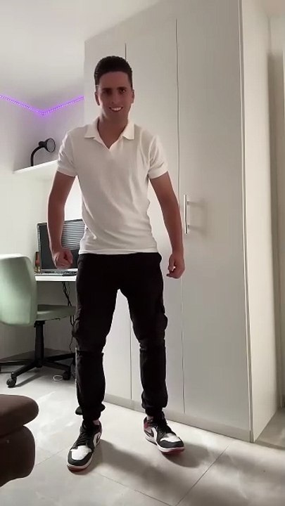 Cette danse du robot est dingue