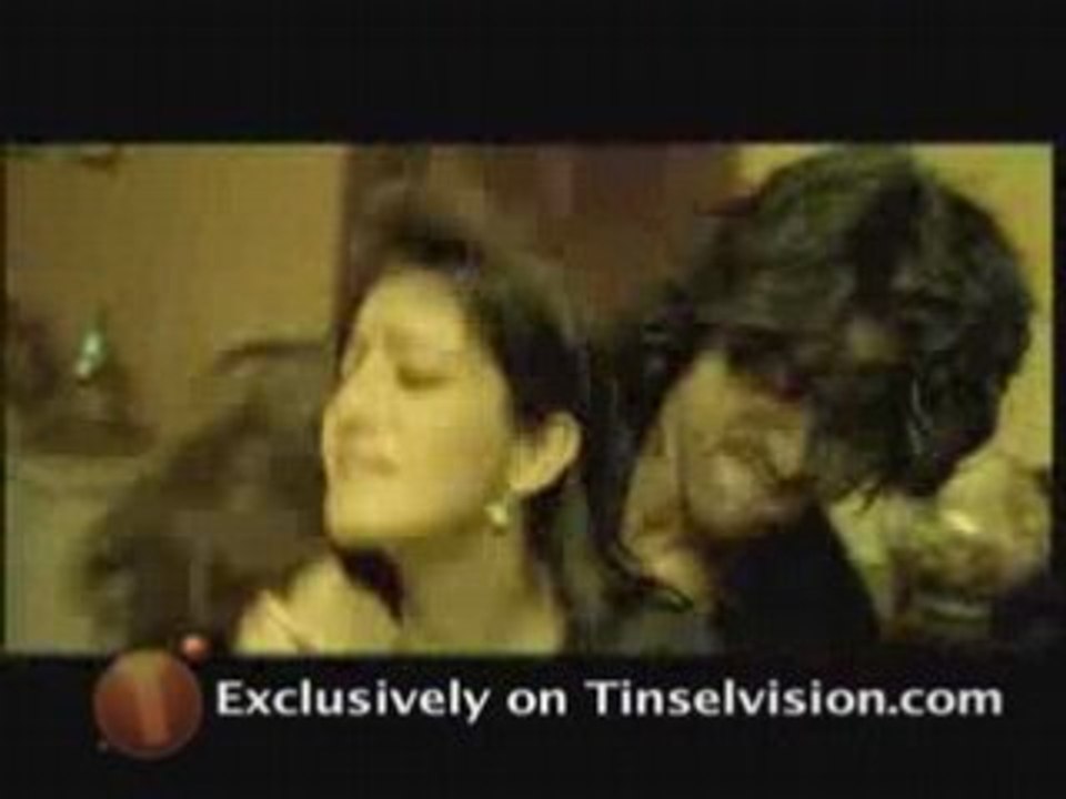 TinselVision.com reviews the movie 'Woodstock Villa'