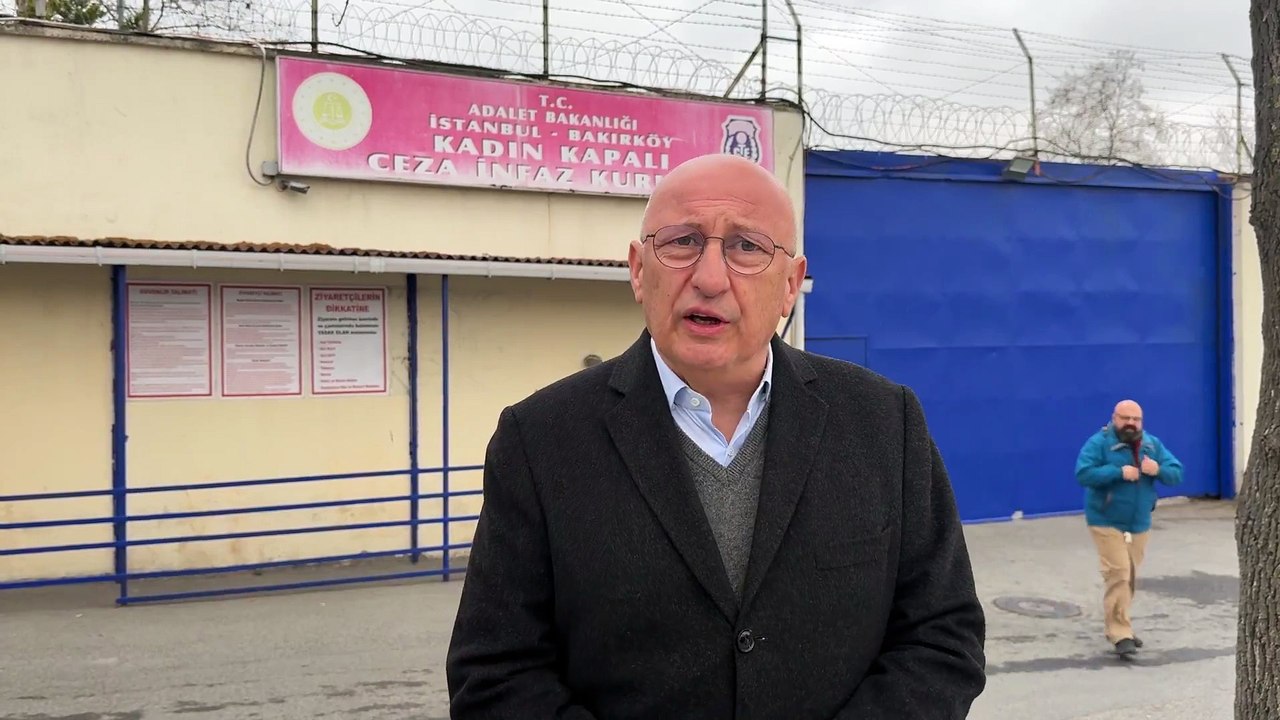 CHP'den Çiğdem Mater ve Mine Özerden'e bayram ziyareti