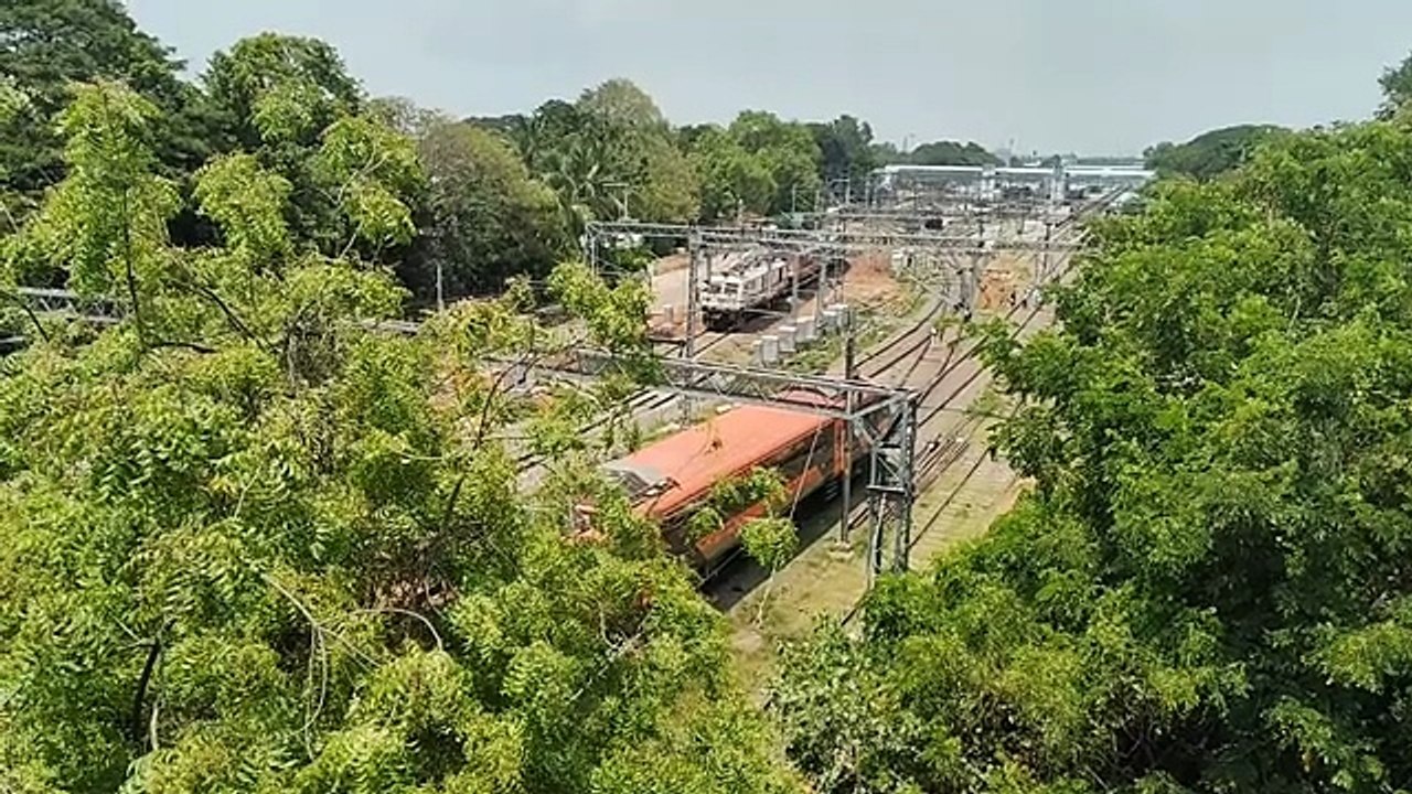 திருநெல்வேலியில் வந்தே பாரத் ரயிலில் பழுது - பயணிகள் அவதி
