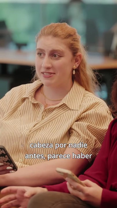 Separados por prejuicios, se reencuentran y superan intrigas para recuperar su amor.
