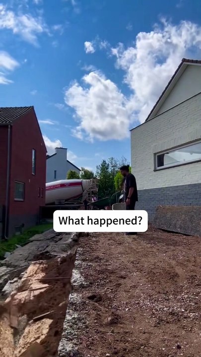 funnypuppy4-A disappointing and unsuccessful renovation project. 😭😭 #renovation #fail #funny #funnyvideos #fyp #satisfyi