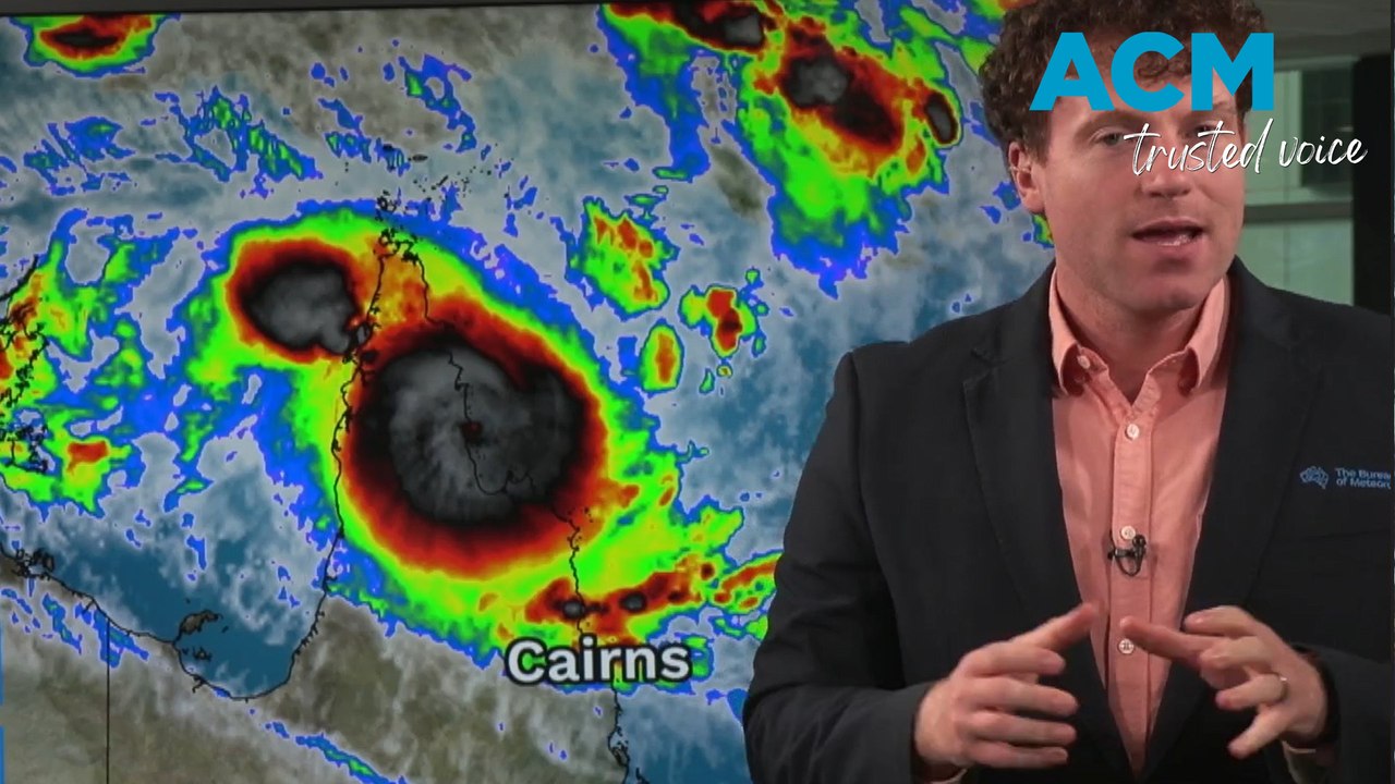 Severe Tropical Cyclone Narelle reaches the Queensland coast