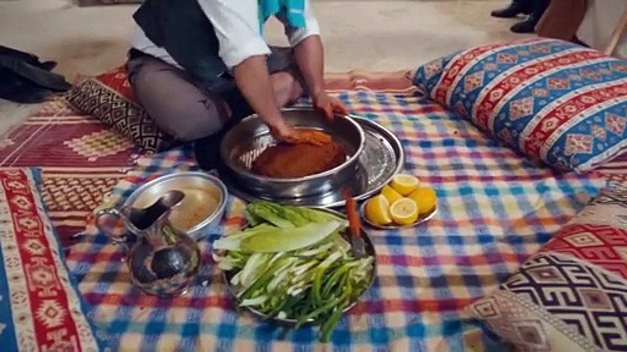 بوکی تازە ئەڵقەی 144
