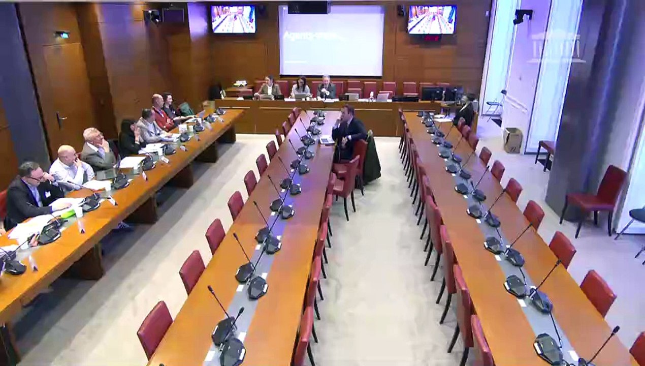 Liberté et droits fondamentaux des personnes migrantes : Représentants d’associations et d’organismes ; M. Maël Galisson, journaliste - Jeudi 19 mars 2026