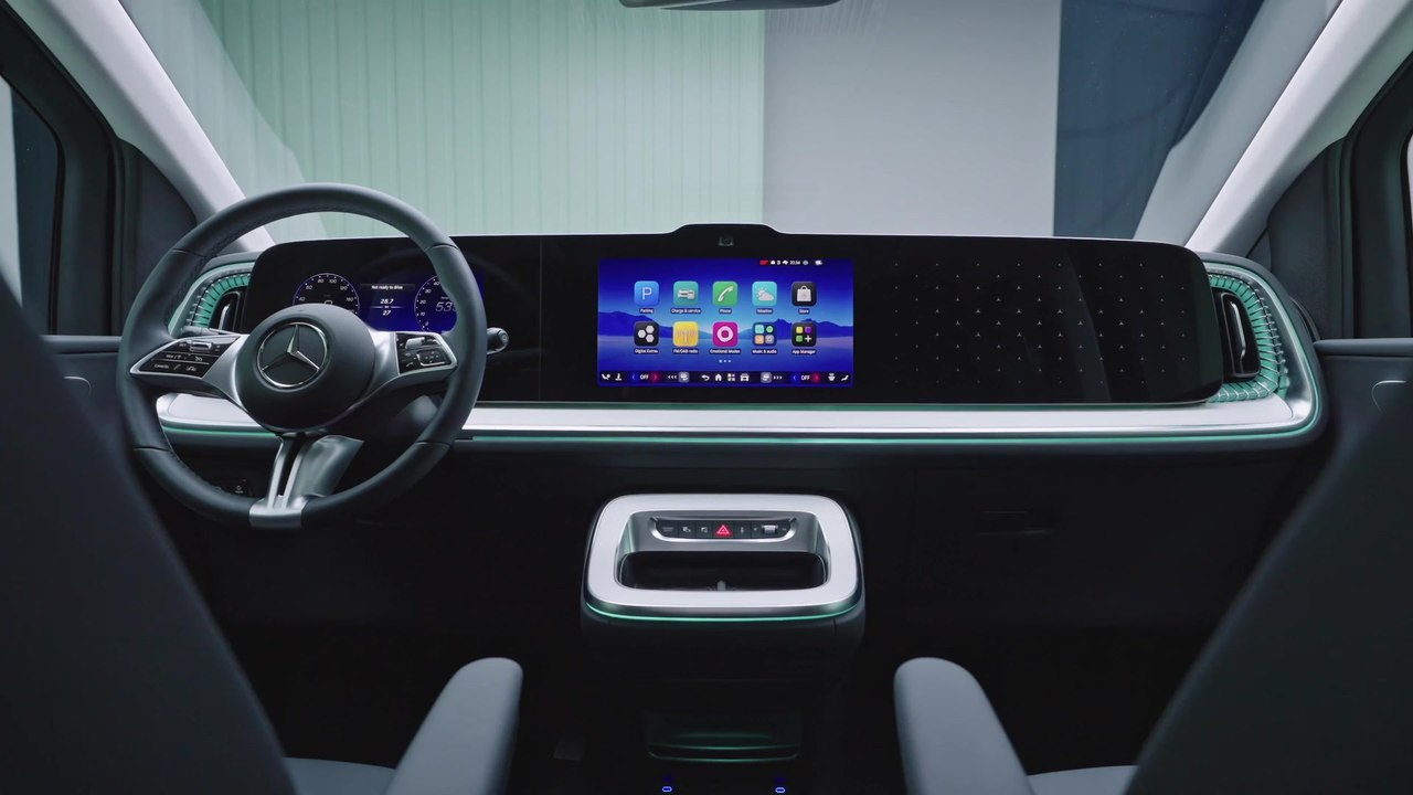 The new Mercedes-Benz VLE 300 electric in Obsidian black Interior Design