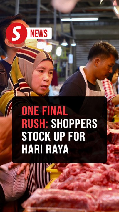 One final rush: Shoppers stock up for Hari Raya