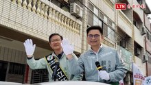 高雄市長參選人賴瑞隆陪車掃 力挺中二選區王立任拚議員初選