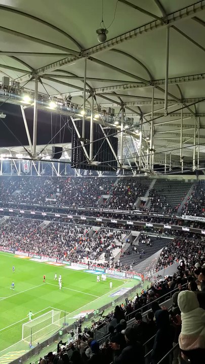 Oh ohh suyundan daa - Beşiktaş v Kasımpaşa - Trendyol Süper Lig 27. Hafta