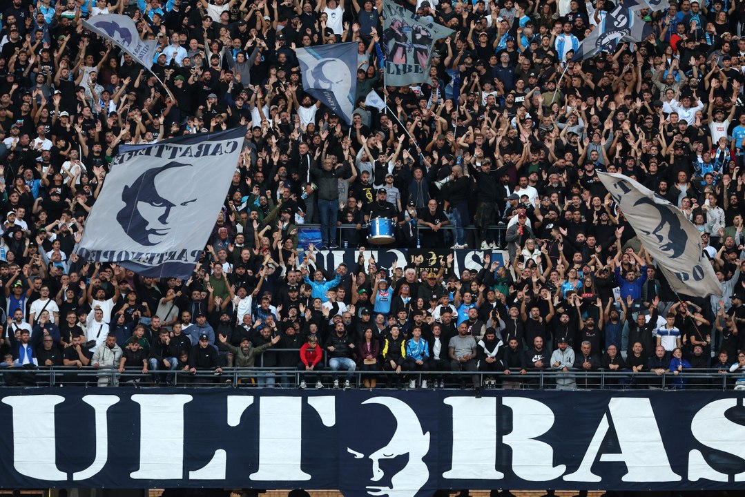 Diego Sanchez e la filastrocca sul Napoli: "I tifosi azzurri non si arrendono mai!"