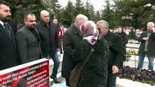 Ümit Özdağ, Cebeci Askeri Şehitliği'ni ziyaret etti