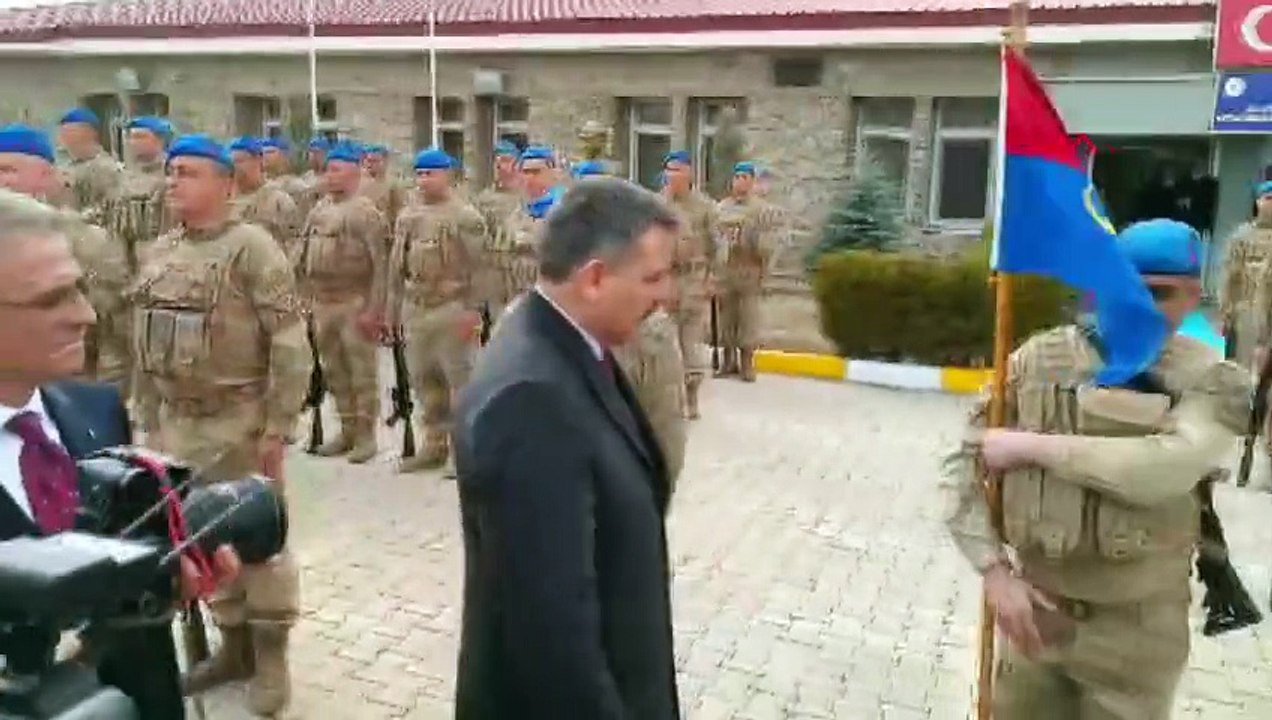 Bakan Çiftçi, Van'da bayramlaşma programlarına katıldı