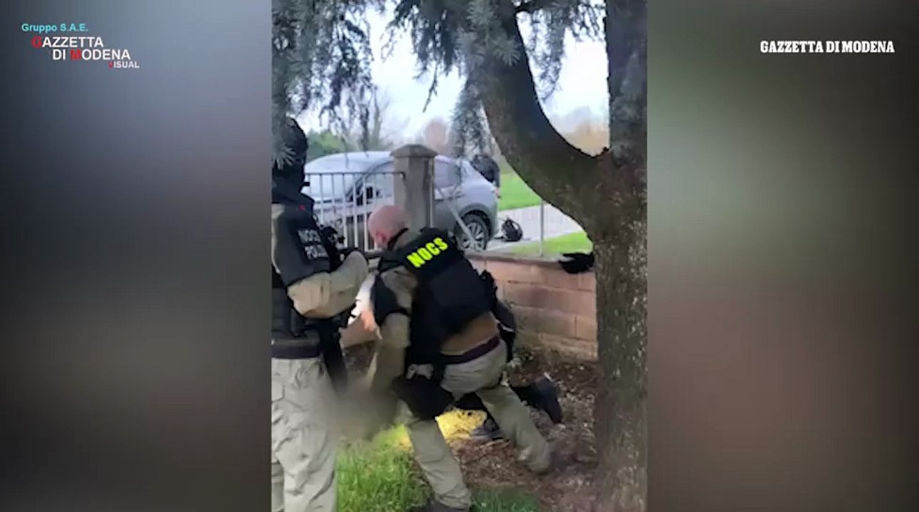 L'arresto di un componente della banda di rapinatori a Vignola - Video