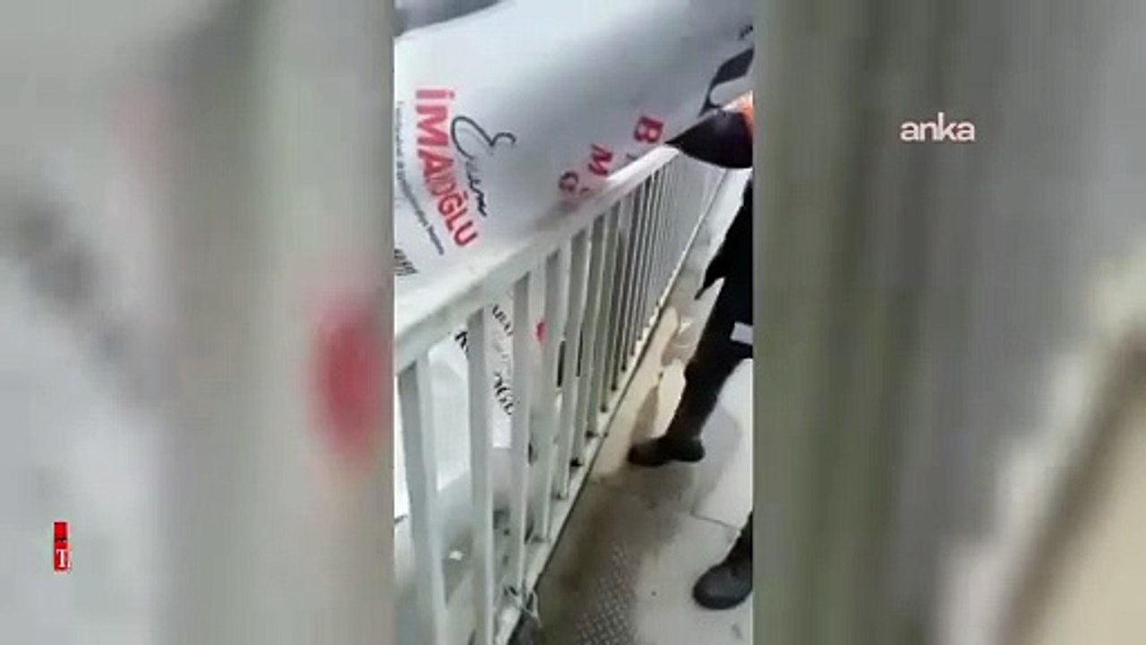 Ekrem İmamoğlu'nun, bayram kutlaması afişleri Trabzon'da kaldırıldı