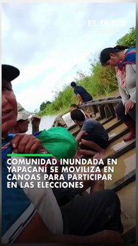 Comunidad inundada en Yapacaní se moviliza en canoas para participar en las elecciones