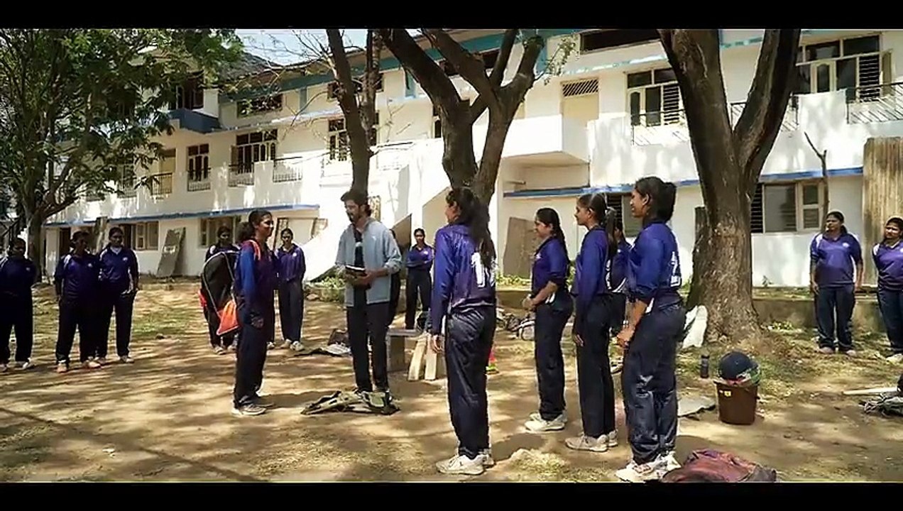 LBW - Love Beyond Wicket S01E37 Closed Gates