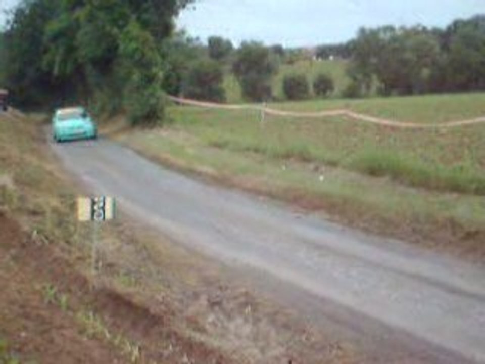 N°83 ETIE-MERCIER = Citroen saxo VTS F2000