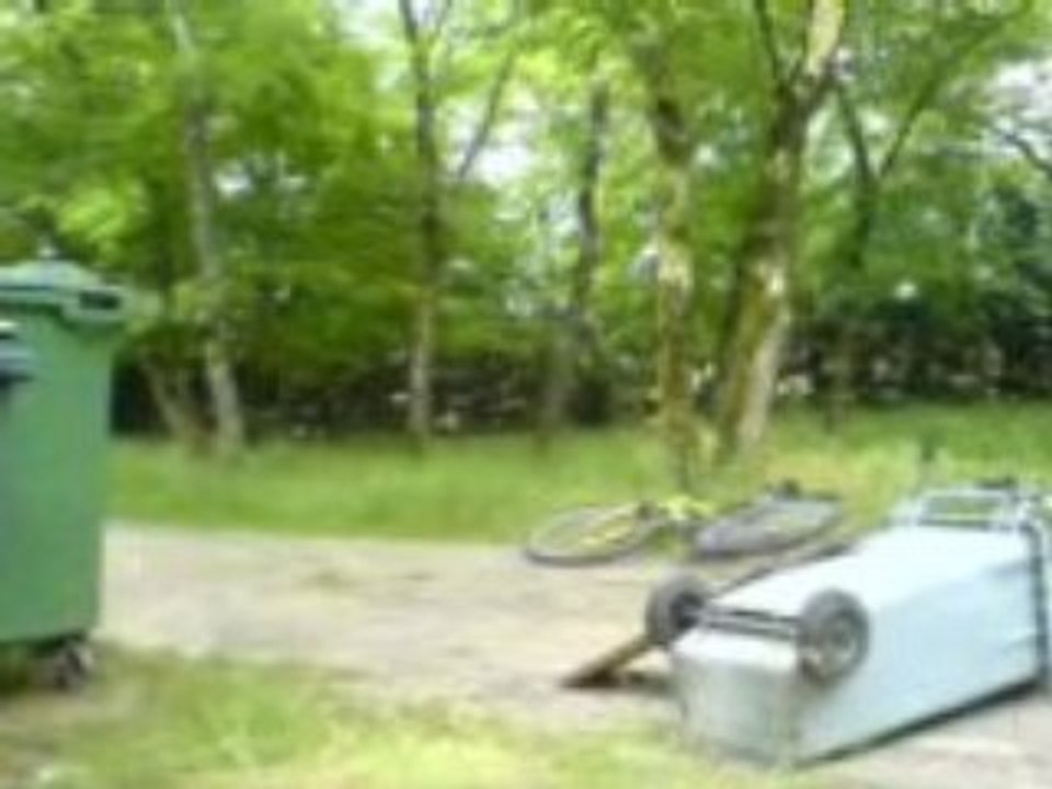 chute à velo tremplin