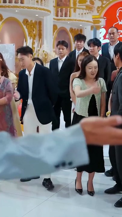 He Publicly Insults His Father… But the Truth Shocks Everyone at the Engagement Feast  During a grand engagement banquet, a son openly curses and humiliates his father in front of everyone, believing the old man is we_2