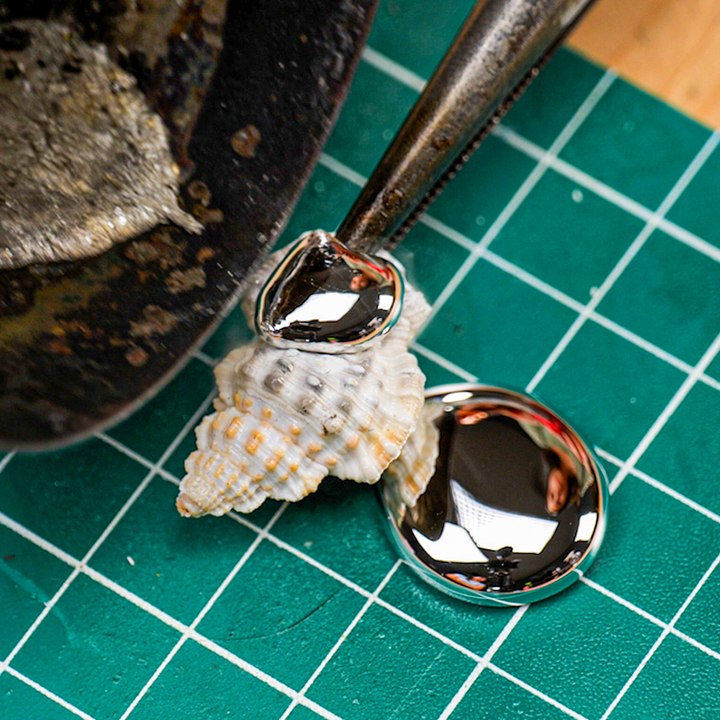 DIY shell-shaped earrings tutorial 🐚🖐️