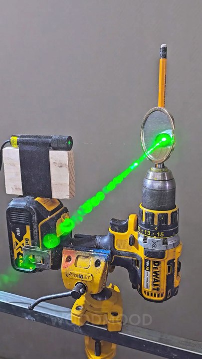 DIY Laser Level Made at Home 🔦