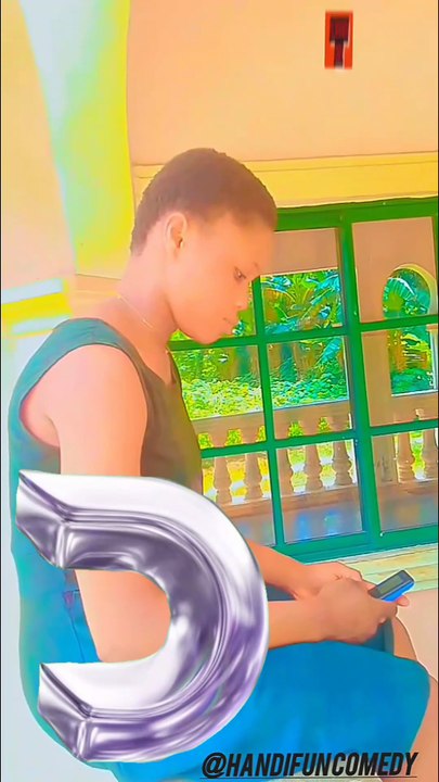 Eyeing wahala 🤣