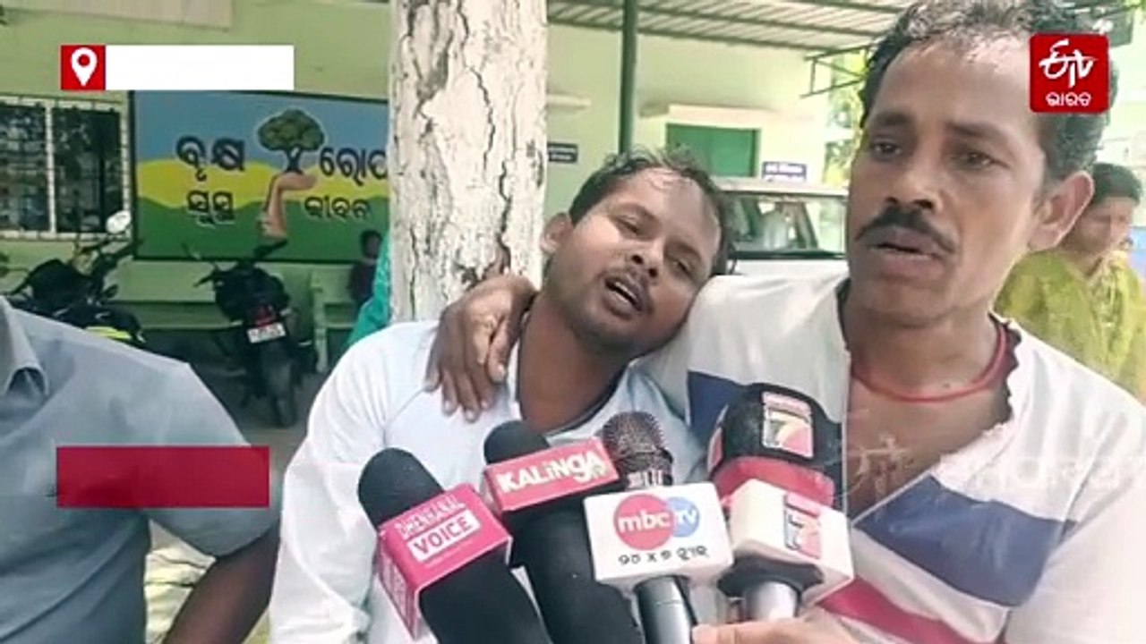 ଢେଙ୍କାନାଳରେ ଚାଞ୍ଚଲ୍ୟ ! ଜମିବାଡ଼ି ବିବାଦକୁ କେନ୍ଦ୍ର କରି ପୁଅ ଆଖି ଆଗରେ ମାଆକୁ ପିଟି ପିଟି ନିର୍ମମ ହତ୍ୟା