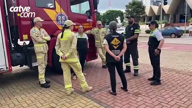 Ação reúne forças de segurança para conscientizar sobre a segurança no trânsito em Cascavel