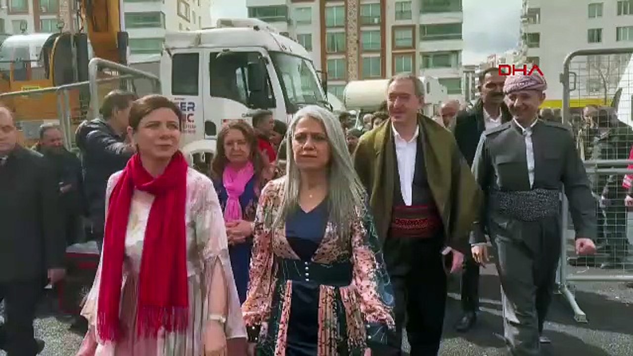 DEM Parti teröristbaşı Öcalan'a özgürlük isteyip, mesajını okudu