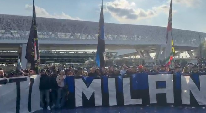 VIDEO FCIN1908 / Inter, tifosi a raccolta per sostenere la squadra: Uniti contro tutti