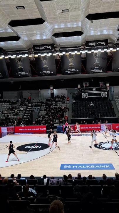 İlk Yarı Sonucu - Beşiktaş Boa 46-45 Çimsa ÇBK Mersin - Halkbank Kadınlar Basketbol Süper Ligi Play-Off Çeyrek Final İkinci Maç