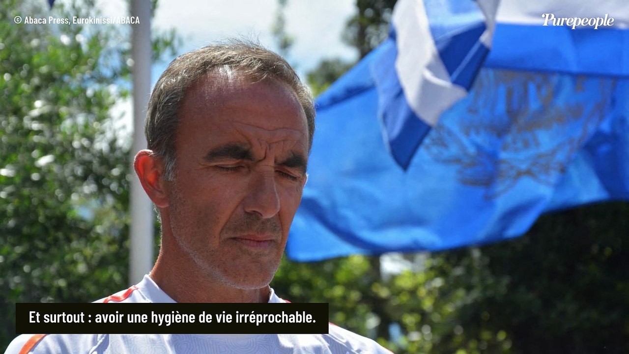 A 56 ans, Nikos Aliagas a adopté une hygiène de vie particulière qui lui permet de travailler beaucoup, tout en gardant la forme