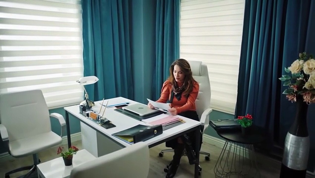 Gelin - Episode 393 (English Subtitles)