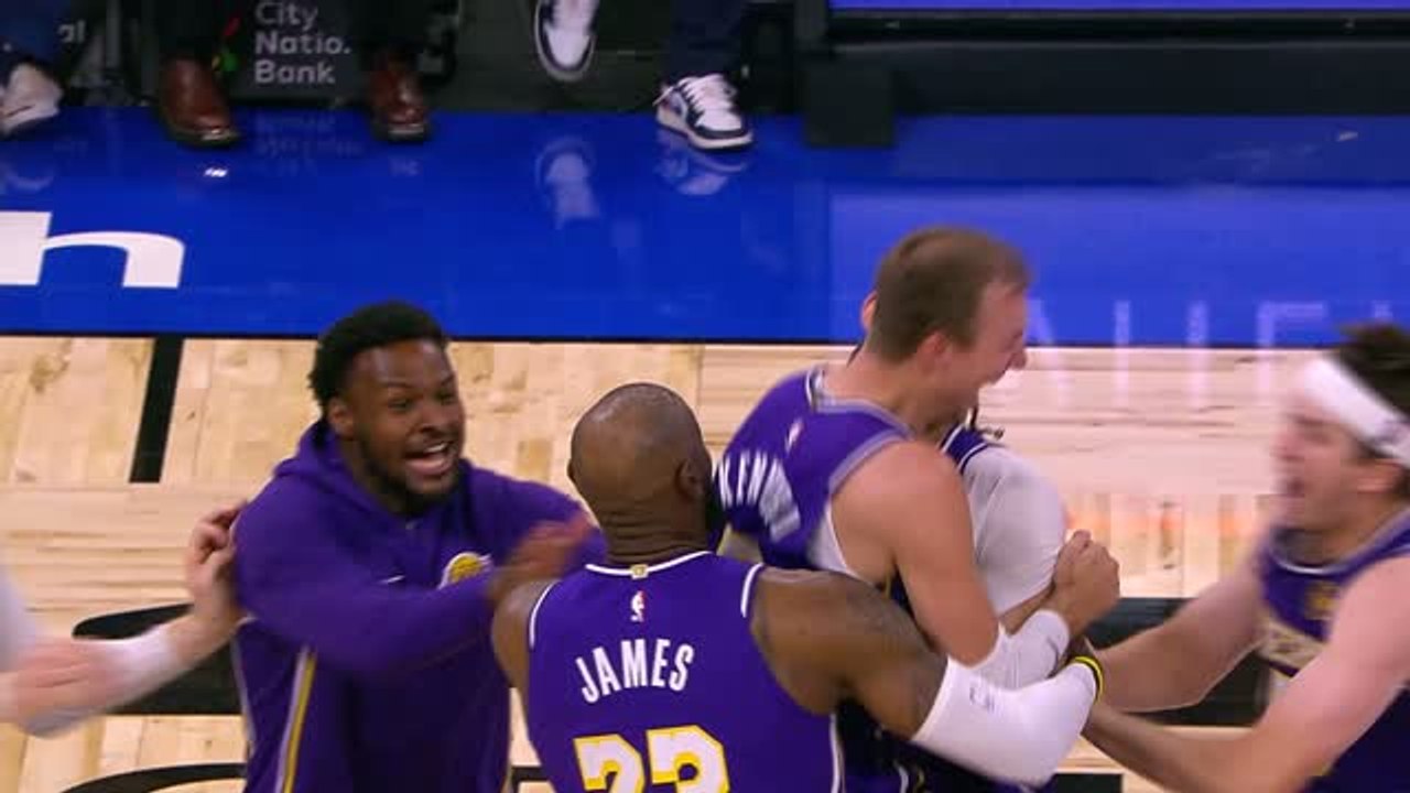 Luke Kennard the hero in Lakers' last-gasp win