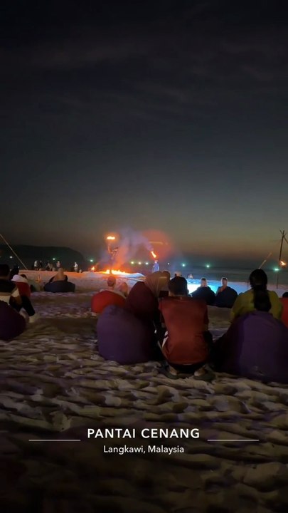 Eid Around the World 🌍 Gulf Edition | Saudi Dubai Qatar Kuwait Bahrain Iran