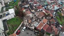 İstanbul Fatih’te Bina Çöktü: Bölgeye Ekipler Sevk Edildi!