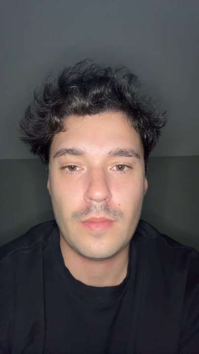 Est-ce qu’un mec hétéro peut tomber amoureux d’un mec ? 😉