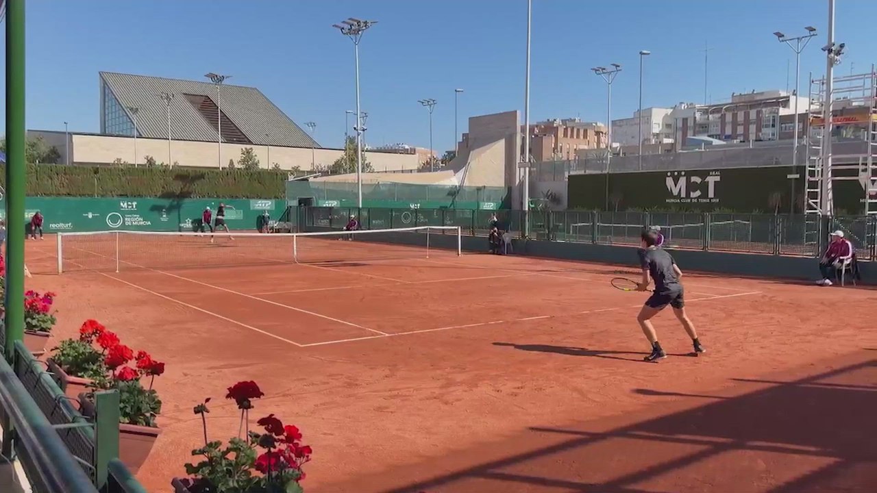 Jaime Alcaraz se proclama campeón del Challenger de Murcia