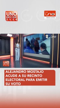 Alejandro Mostajo acude a su recinto electoral para emitir su voto
