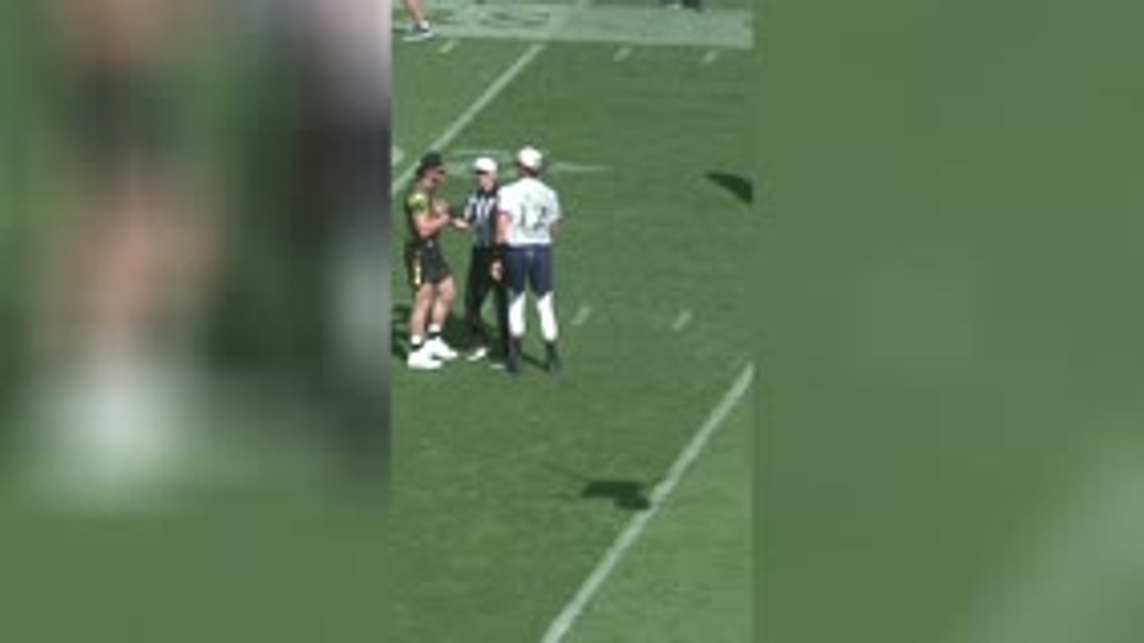 Flag Football - Quand Logan Paul s'embrouille avec Logan Paul
