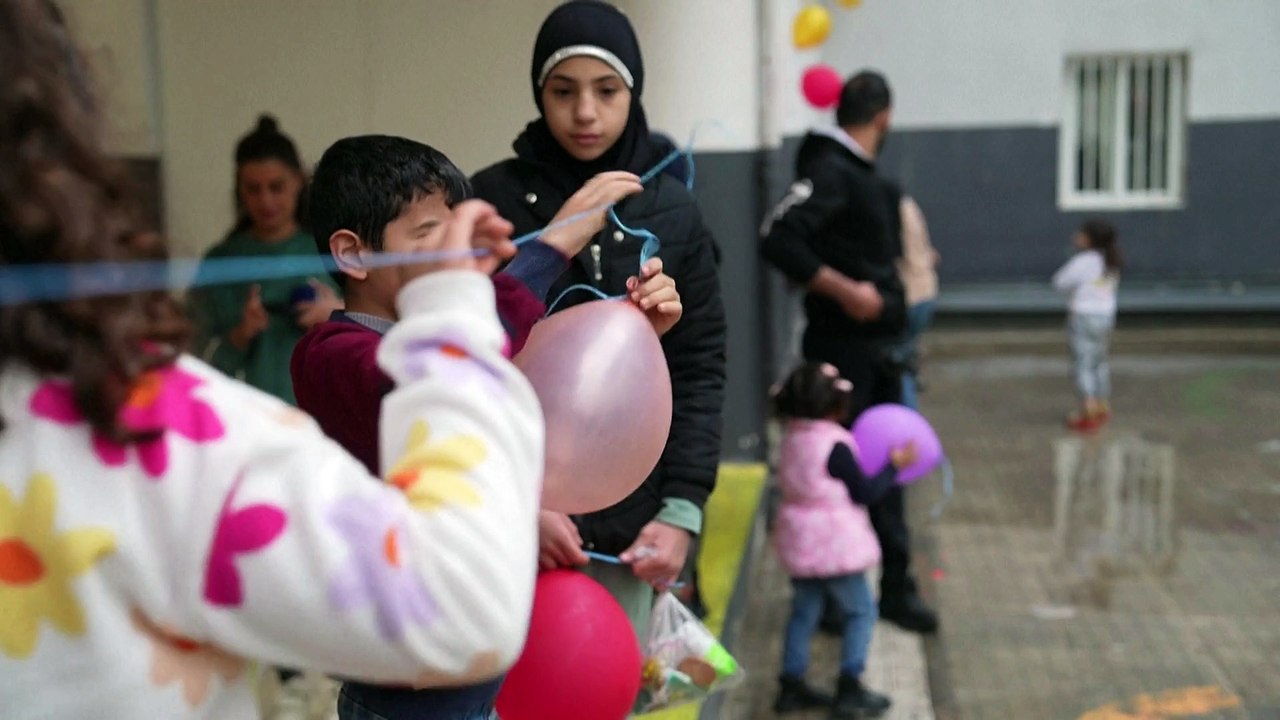 Displaced Lebanese take shelter in schools and streets