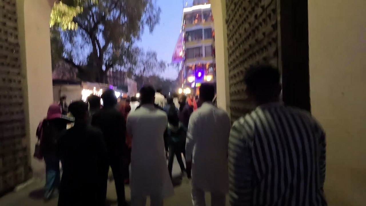 Lahore night life