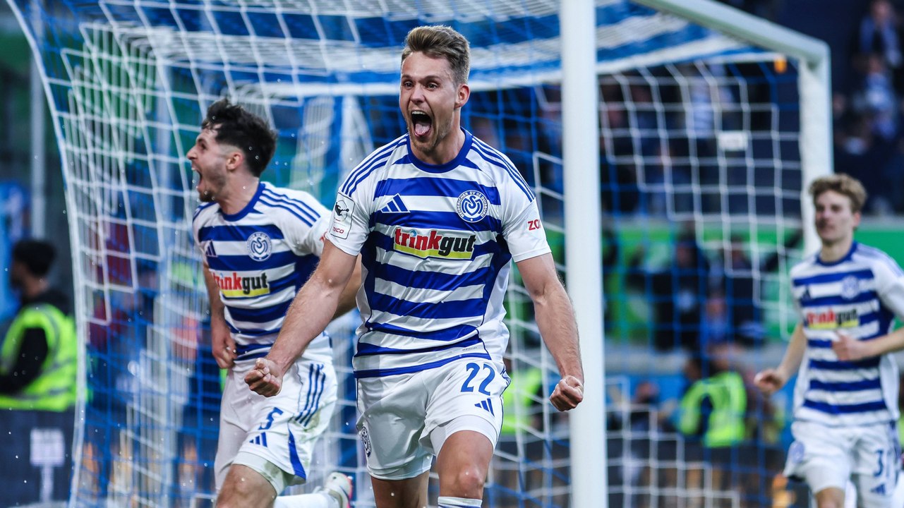 Töpken in der 90. Minute: Duisburg feiert gegen 1860