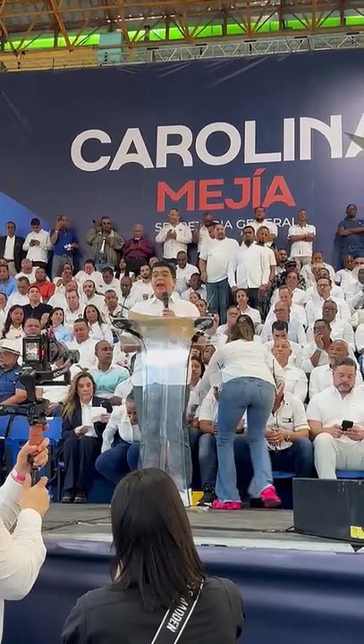 Fellito Suberví: En el PRM hay grandes hombres y mujeres y la mejor es Carolina Mejía