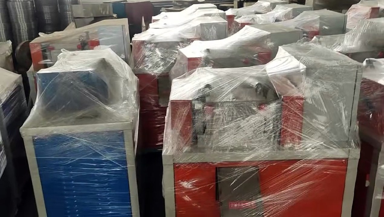 Plastic Granule Pelletizing Machine Plastic Pelletizing Machine Plastic pelletizer塑料造粒颗粒切粒机 塑料切粒机