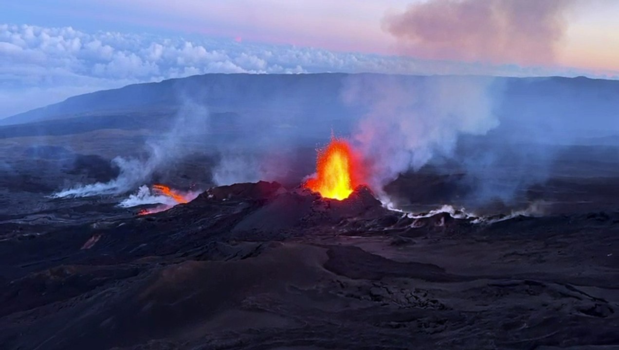 Images saisissantes de l'éruption de Serge Gélabert