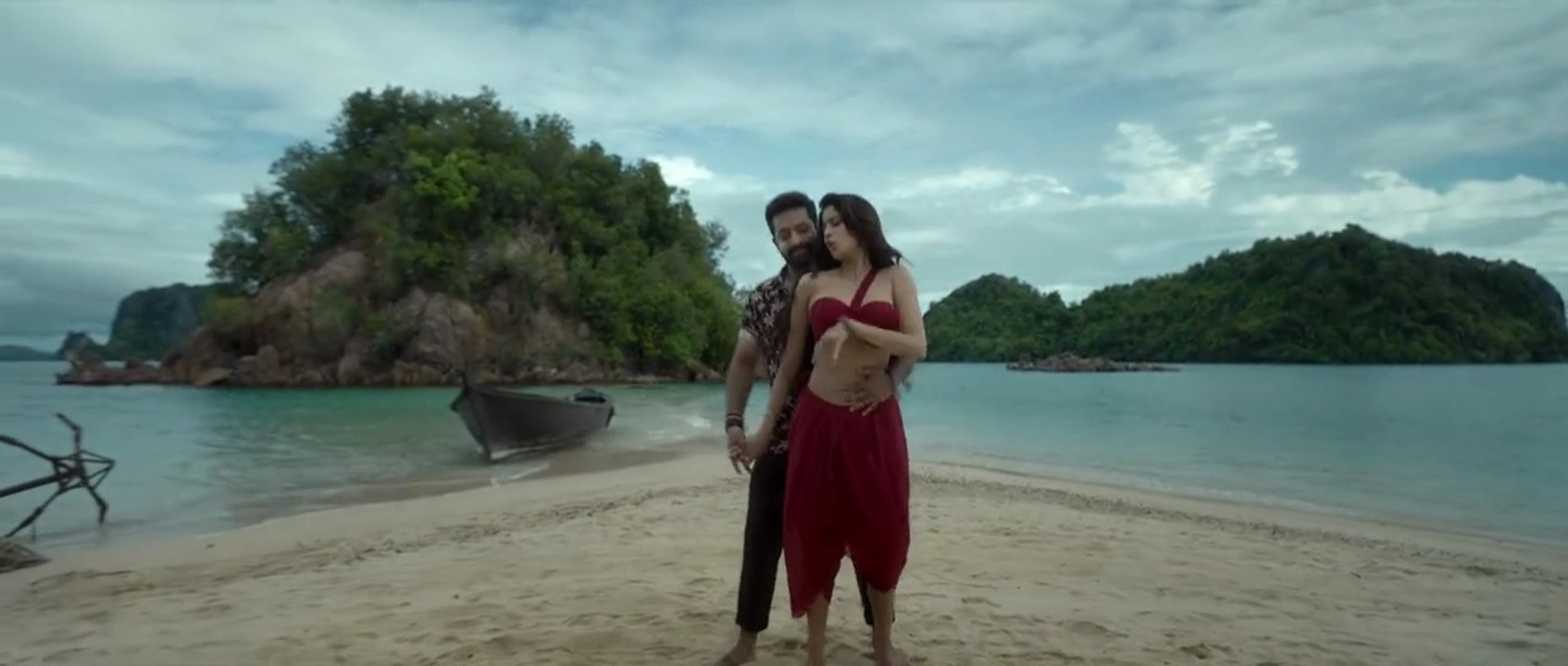 Devara (2024 Part 1) Hindi Dubbed Movie