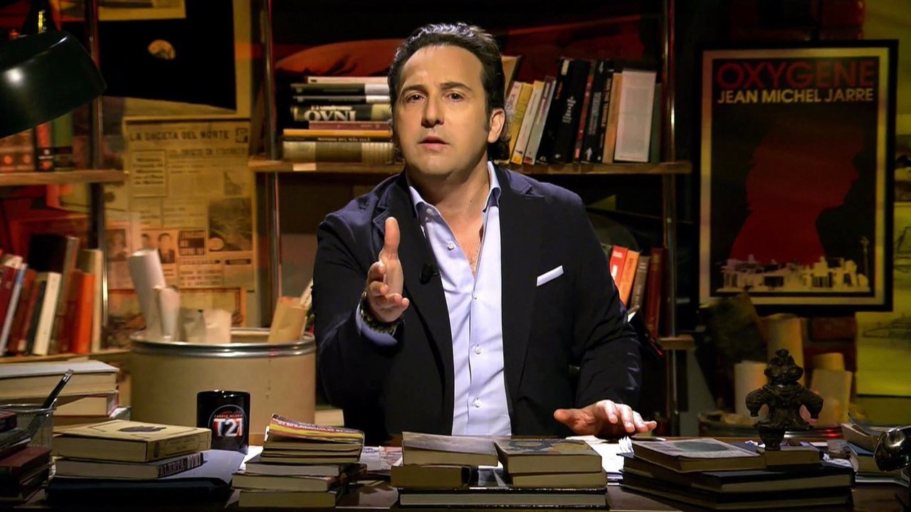 Iker Jiménez hunde a Pablo Iglesias e Irene Montero con una durísima reflexión sobre el hundimiento de Podemos