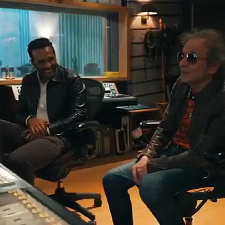 2023 – Johnny Hallyday – Philippe Manoeuvre découvre un titre inédit de Johnny (15 Novembre)